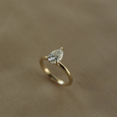 0.69 - 1.33 CT Pear Cut Solitaire Moissanite Engagement Ring
