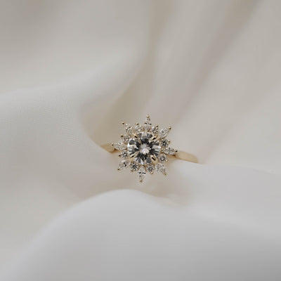 0.88 CT Round Cut Cluster Halo Moissanite Engagement Ring