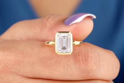 Bezel Set 2.50 CT Emerald Moissanite Engagement Ring Moissanite Solitaire Ring 14K Yellow Gold Wedding Ring Split Shank Ring Promise Ring